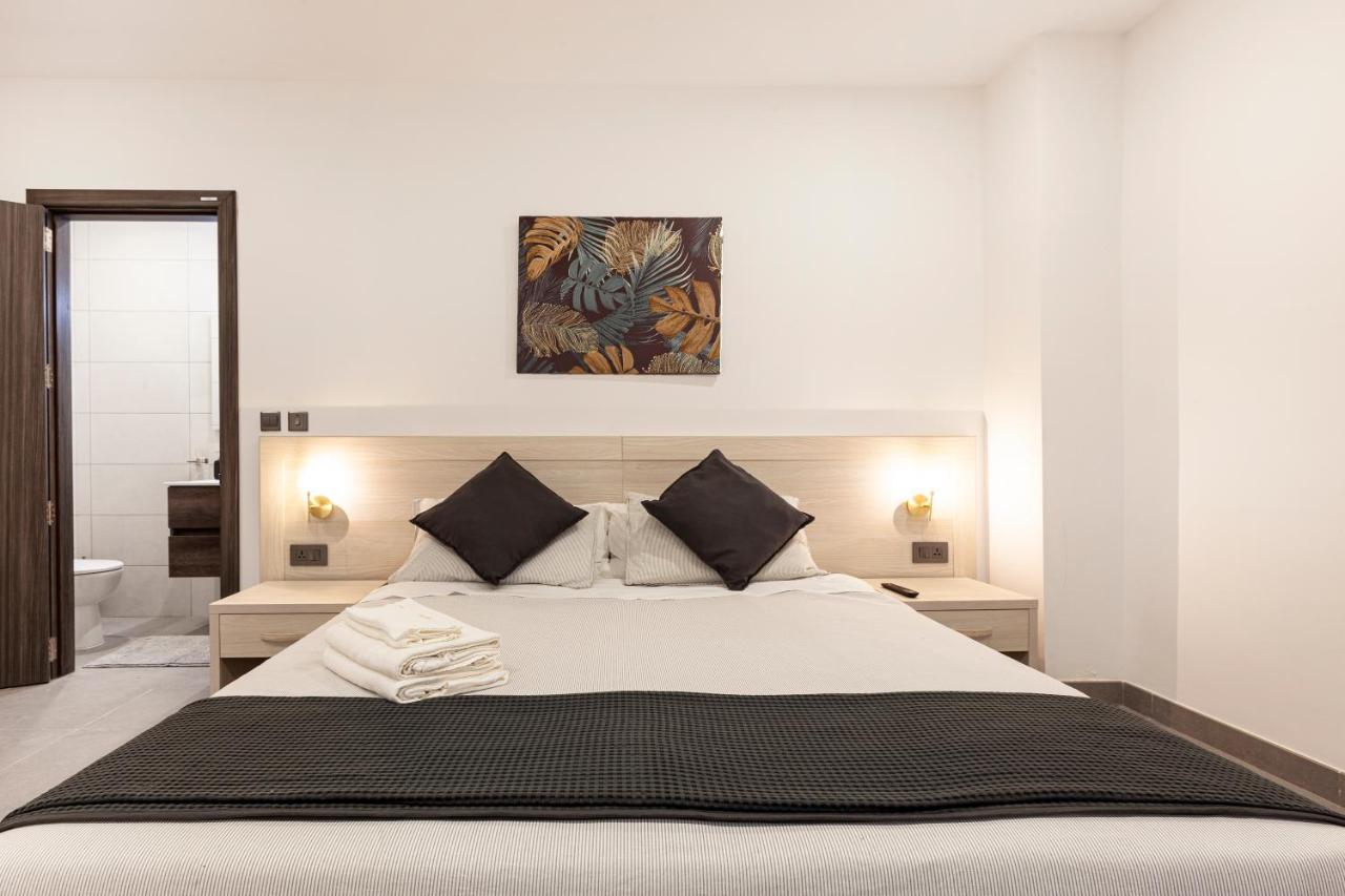 Charming,Comfortable And Centrally Located Group Accomodation Gzira Ngoại thất bức ảnh
