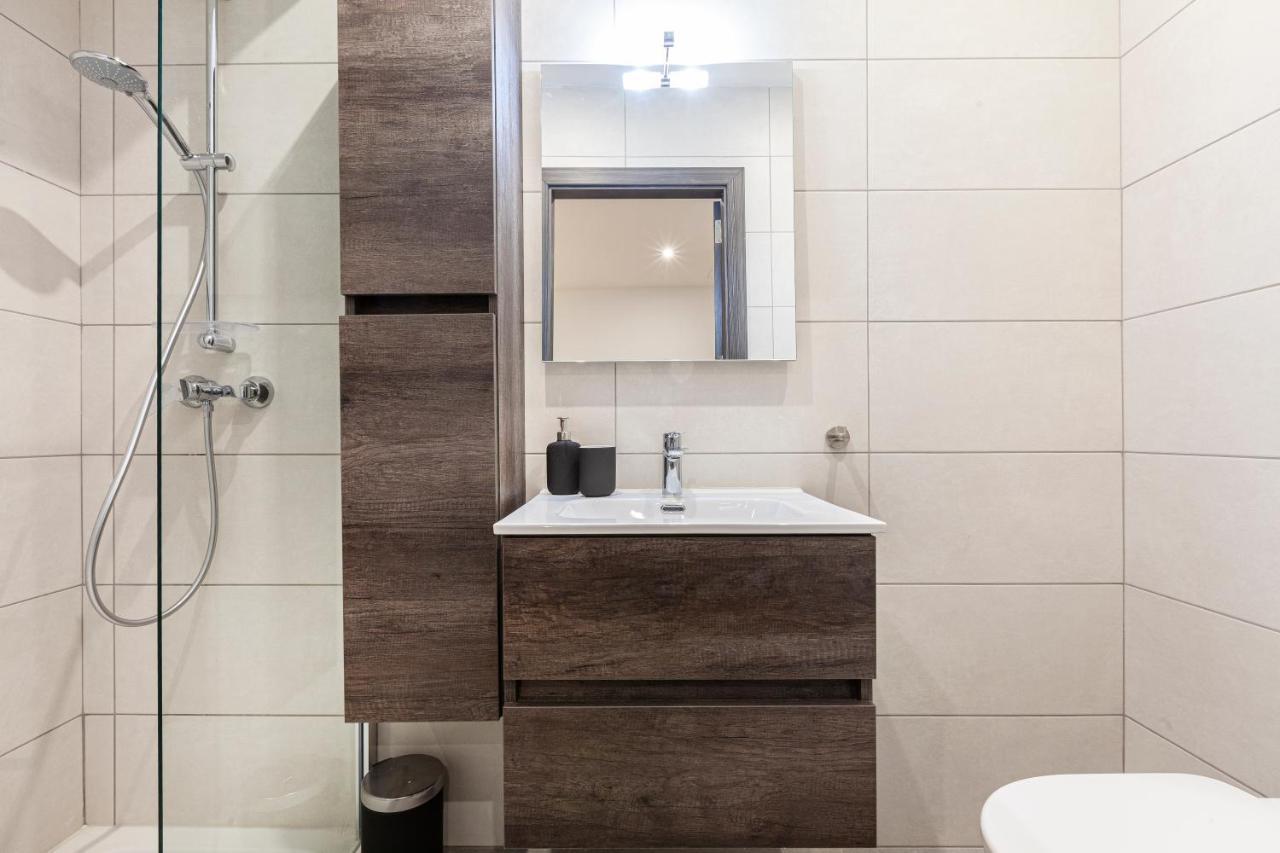 Charming,Comfortable And Centrally Located Group Accomodation Gzira Ngoại thất bức ảnh