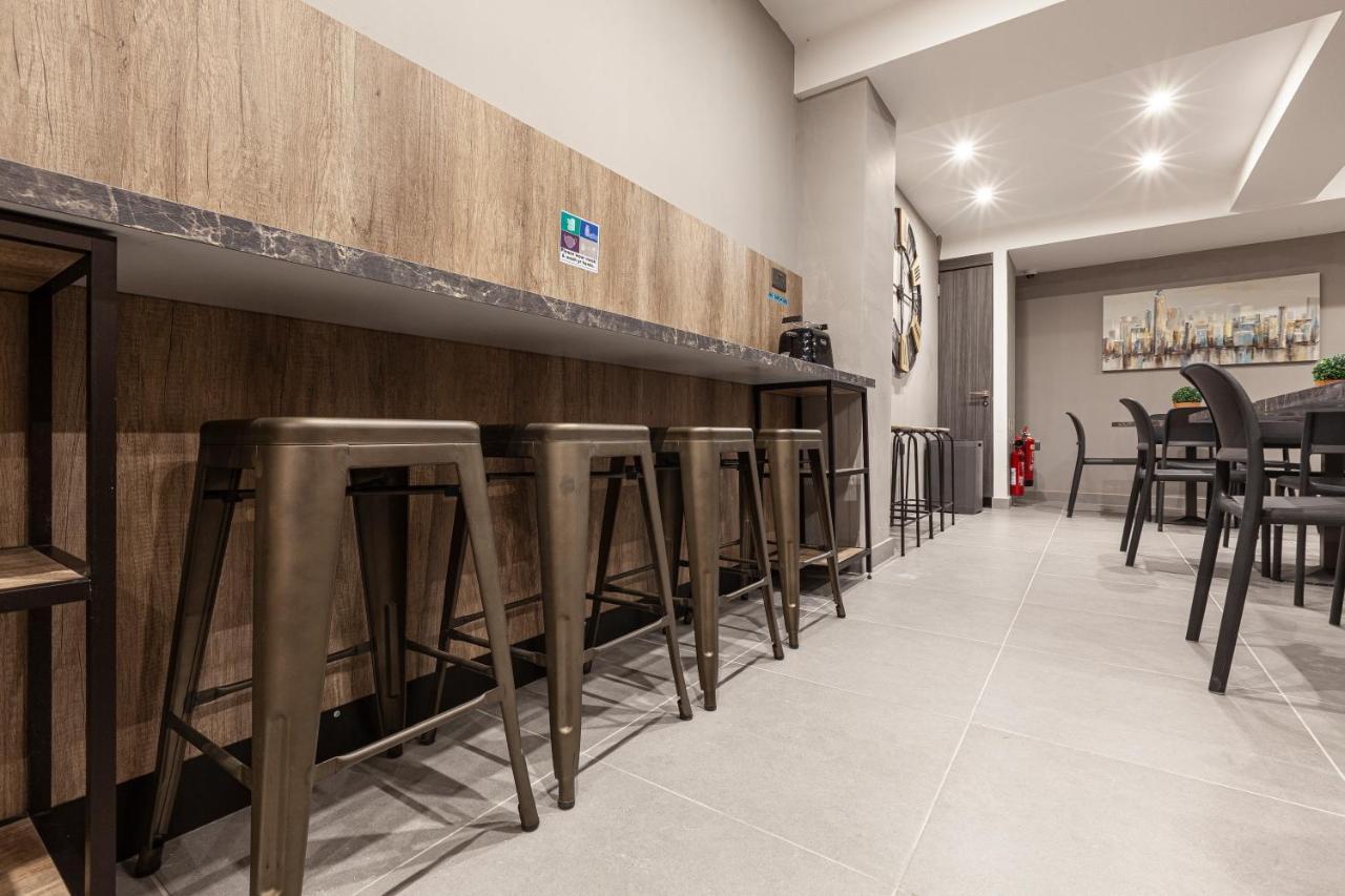 Charming,Comfortable And Centrally Located Group Accomodation Gzira Ngoại thất bức ảnh