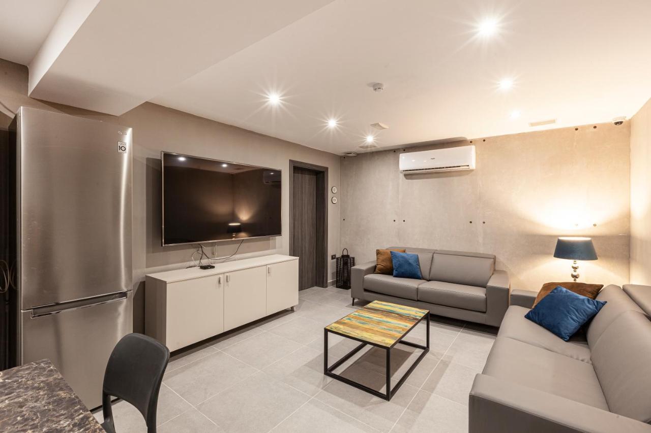 Charming,Comfortable And Centrally Located Group Accomodation Gzira Ngoại thất bức ảnh
